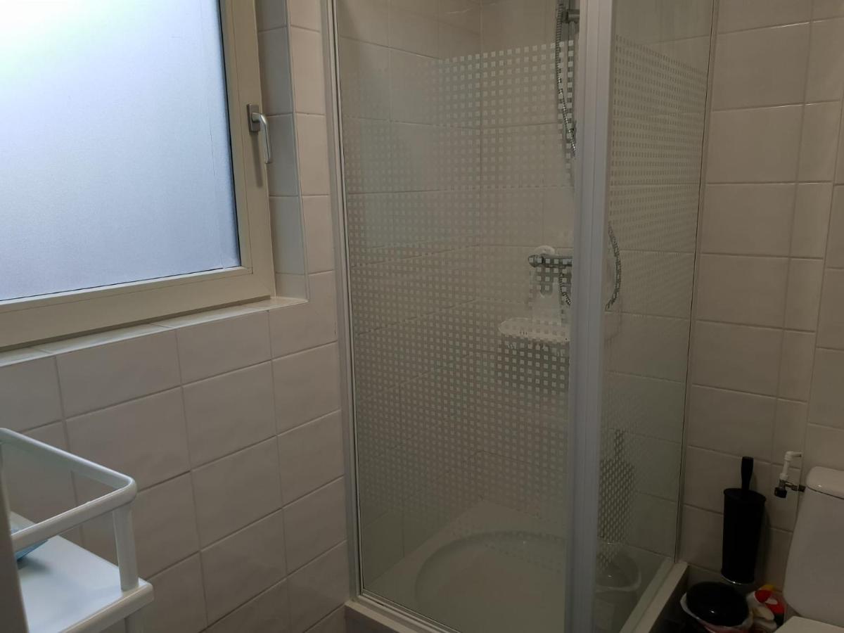 Recharge Hostel Rotterdam Dış mekan fotoğraf