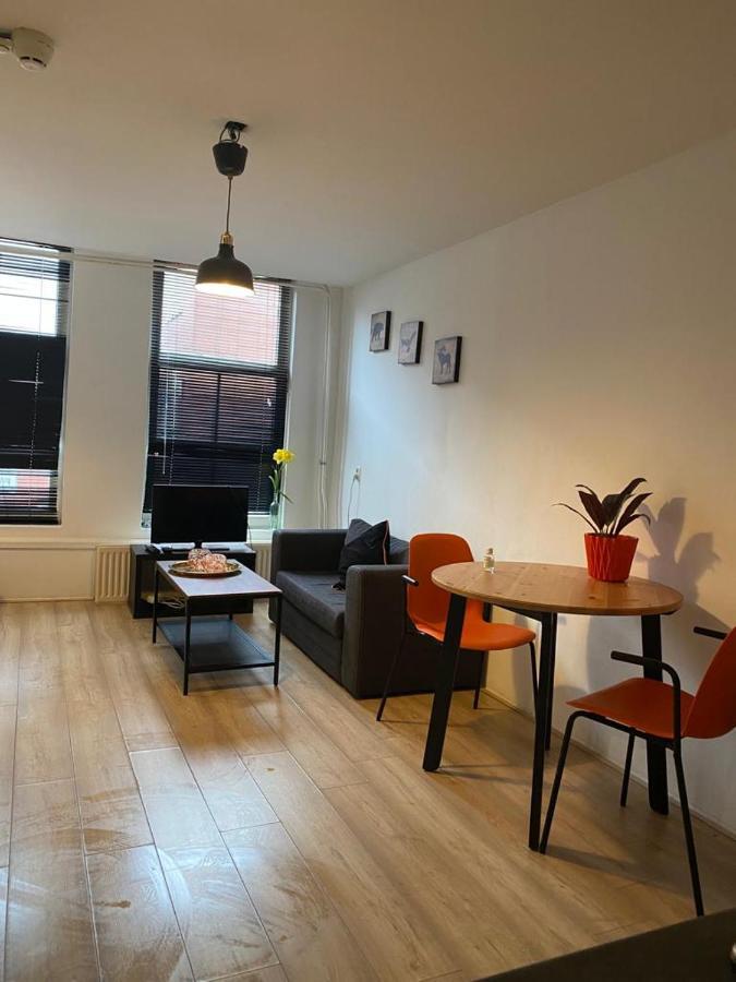 Recharge Hostel Rotterdam Dış mekan fotoğraf